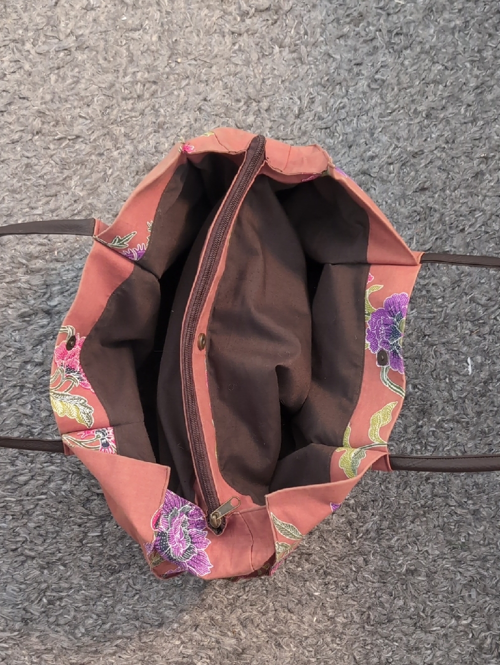 Boho Style Floral Tote Bag in Rust with Pink & Purple Flowers - Picture 4 of 6
